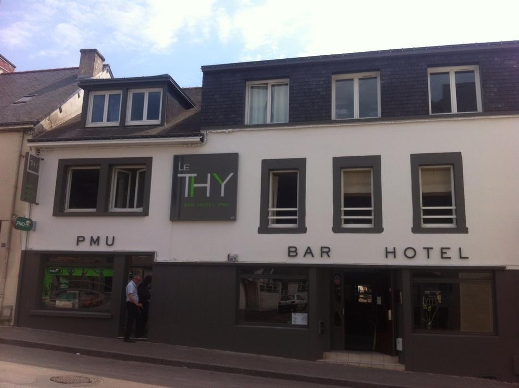 ホテル Le Thy Ploërmel エクステリア 写真
